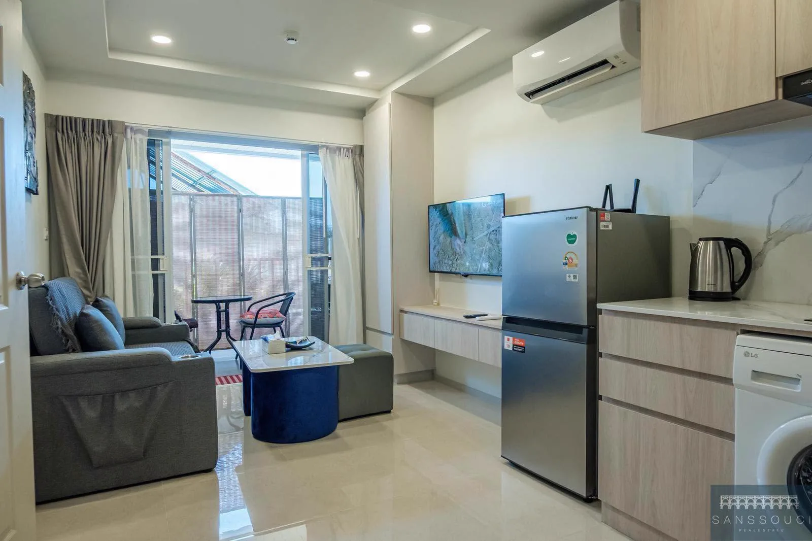 The Terraza · 1-bedroom foreigner-quota condominium · photo 2