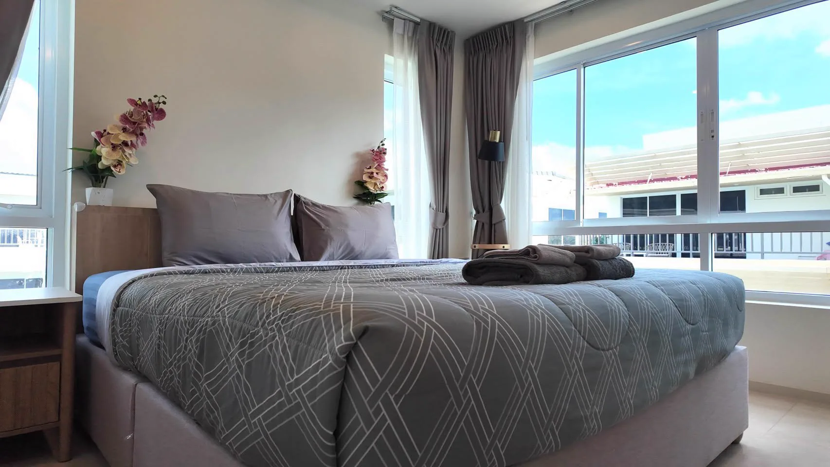 The Terraza · 1-bedroom condominium · quick sale · photo 1