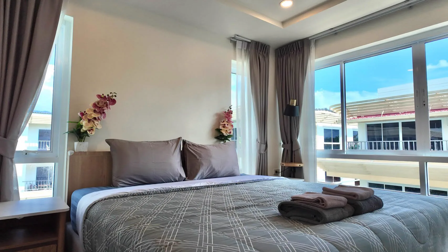 The Terraza · 1-bedroom condominium · quick sale · photo 26