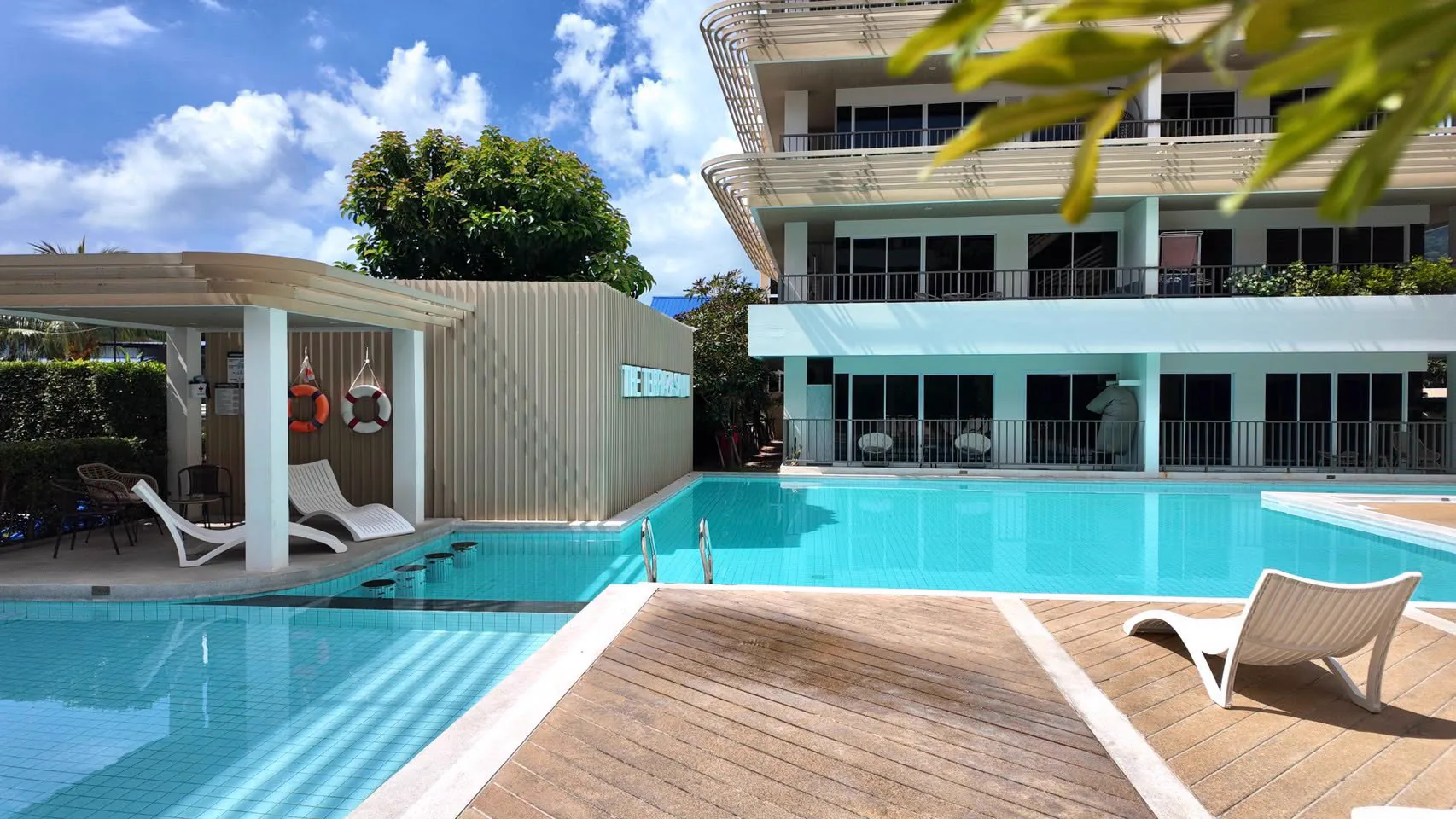 The Terraza · 1-bedroom condominium · quick sale · photo 38