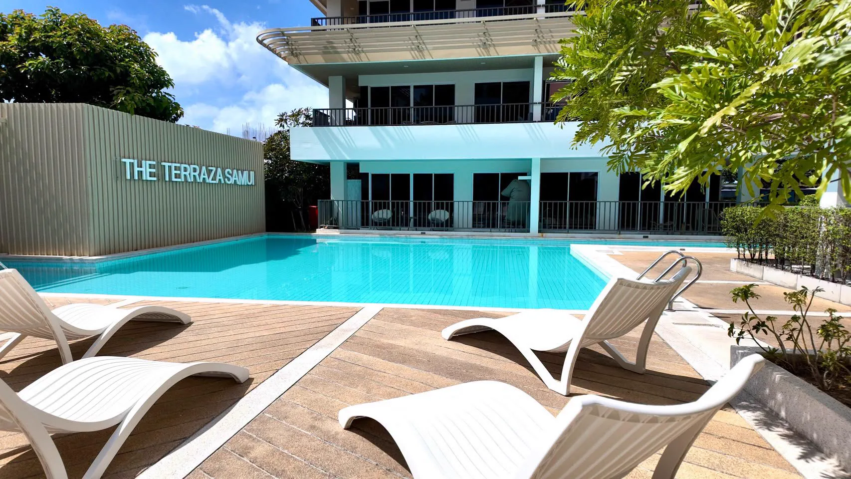 The Terraza · 1-bedroom condominium · quick sale · photo 39