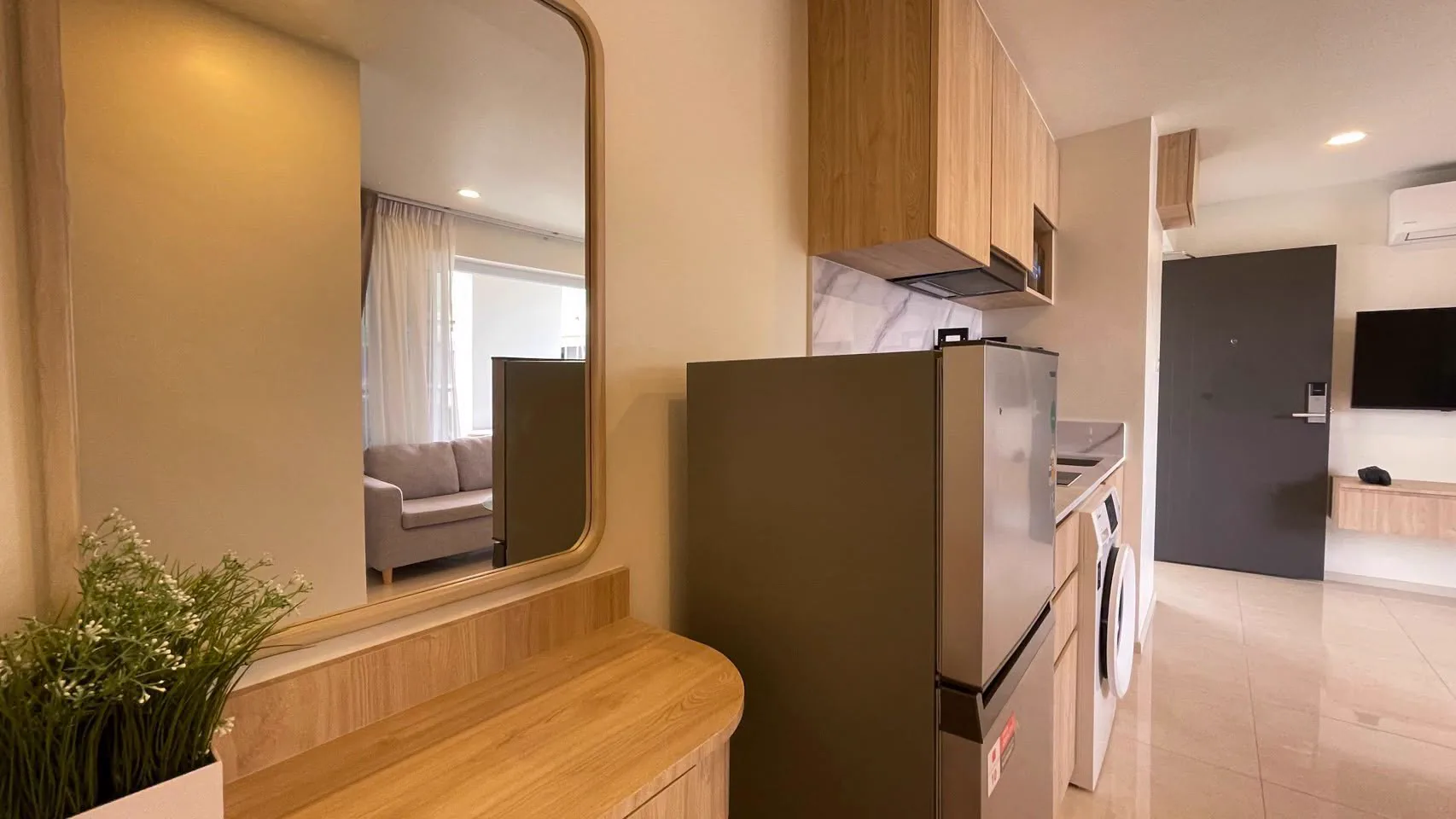 The Terraza · 1-bedroom condominium · quick sale · photo 54