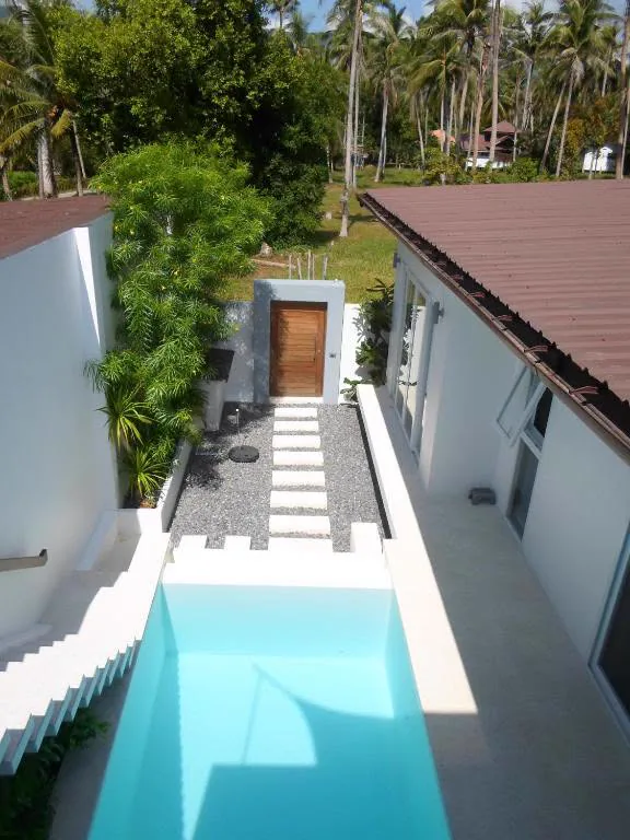 Three private pool villas and rental business · photo 3
