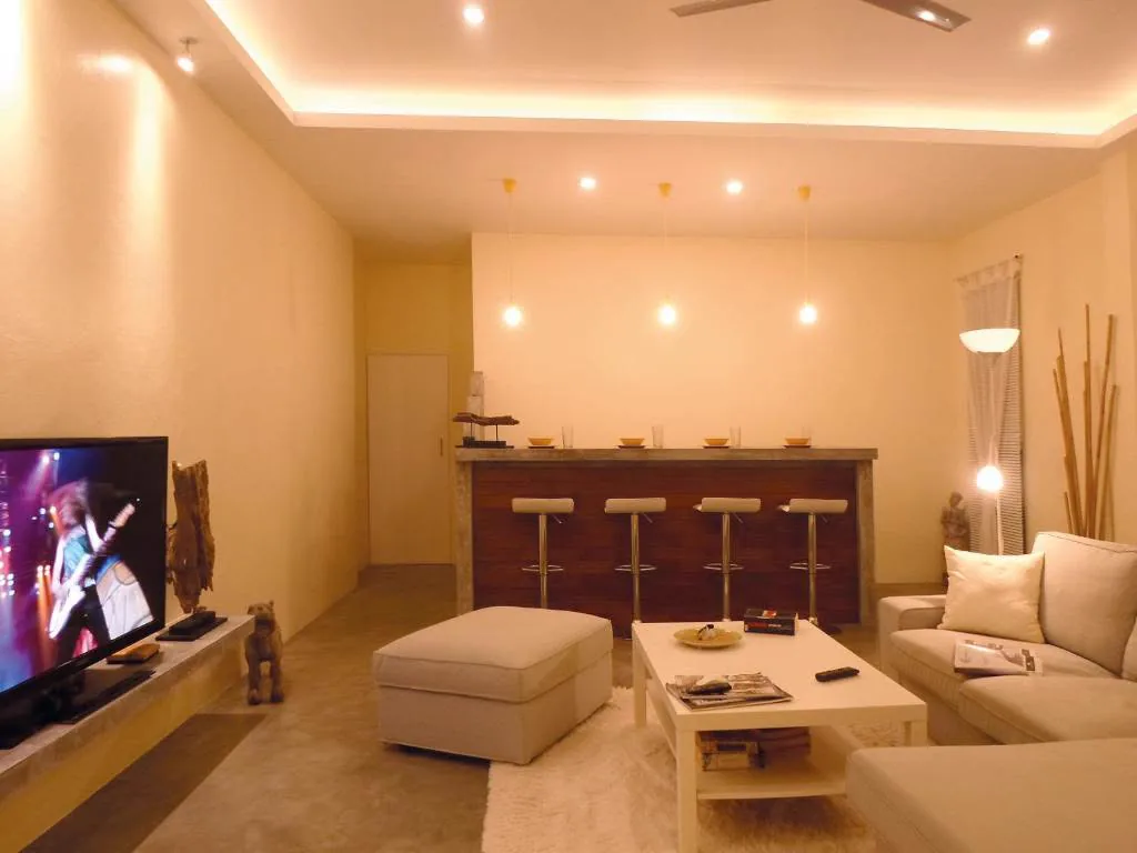 Three private pool villas and rental business · photo 4